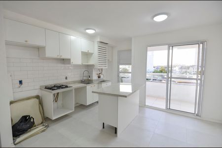 Sala de apartamento para alugar com 3 quartos, 65m² em Santo Cristo, Rio de Janeiro