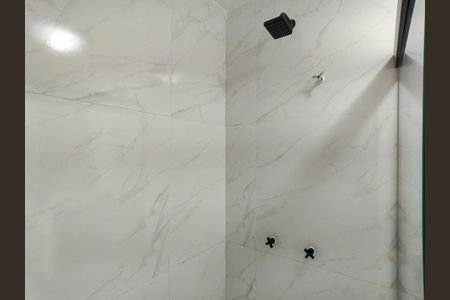Apartamento à venda com 65m², 3 quartos e 1 vaga Apartamento à venda com 65m², 3 quartos e 1 vagaBanheiro da Suíte
