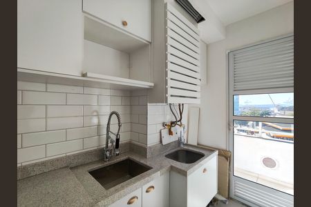 Apartamento à venda com 65m², 3 quartos e 1 vaga Apartamento à venda com 65m², 3 quartos e 1 vagaCozinha e Área de Serviço