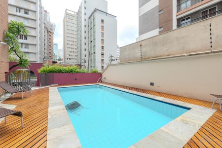Apartamento para alugar com 60m², 2 quartos e 2 vagas Apartamento para alugar com 60m², 2 quartos e 2 vagasÁrea comum - Piscina