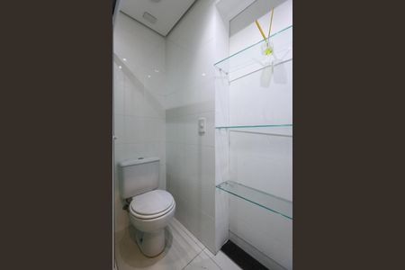 Apartamento para alugar com 31m², 1 quarto e 1 vaga Apartamento para alugar com 31m², 1 quarto e 1 vagaBanheiro da Suíte