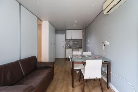 Apartamento para alugar com 31m², 1 quarto e 1 vaga Apartamento para alugar com 31m², 1 quarto e 1 vagaSala