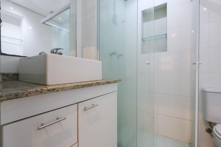 Apartamento para alugar com 31m², 1 quarto e 1 vaga Apartamento para alugar com 31m², 1 quarto e 1 vagaBanheiro da Suíte