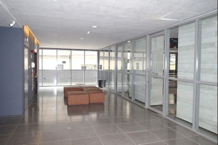 Apartamento à venda com 18m², 1 quarto e sem vagaHall social