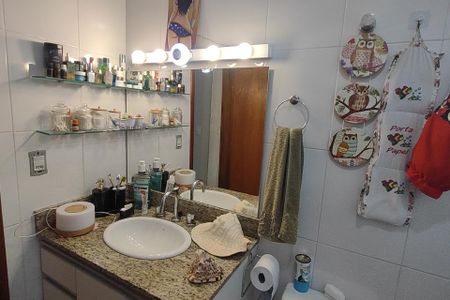 Casa para alugar com 250m², 2 quartos e 2 vagas Casa para alugar com 250m², 2 quartos e 2 vagasBanheiro 1