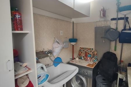 Casa para alugar com 250m², 2 quartos e 2 vagas Casa para alugar com 250m², 2 quartos e 2 vagasÁrea de Serviço