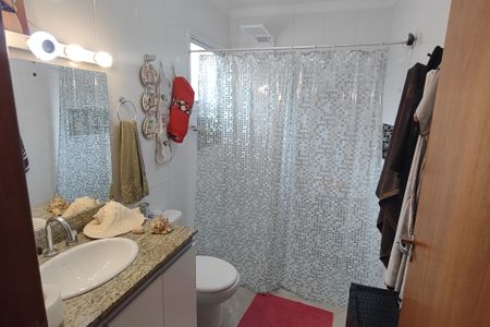 Casa para alugar com 250m², 2 quartos e 2 vagas Casa para alugar com 250m², 2 quartos e 2 vagasBanheiro 1