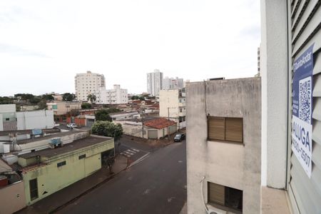 Apartamento para alugar com 58m², 2 quartos e 1 vagaPlaquinha