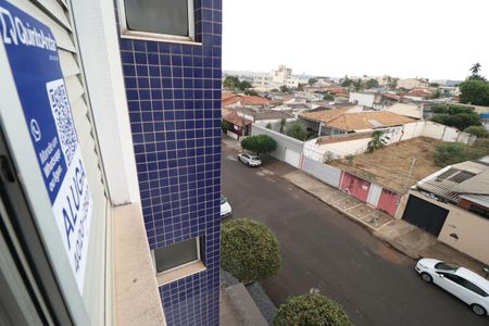 Apartamento para alugar com 58m², 2 quartos e 1 vagaPlaquinha