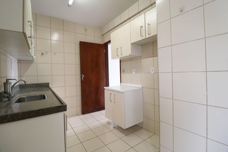 Apartamento para alugar com 58m², 2 quartos e 1 vagaCozinha