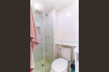 Apartamento à venda com 67m², 3 quartos e 1 vaga Apartamento à venda com 67m², 3 quartos e 1 vagaBanheiro da Suíte 3