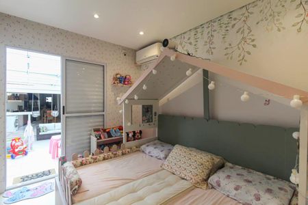 Casa à venda com 240m², 3 quartos e 2 vagasSuite 3