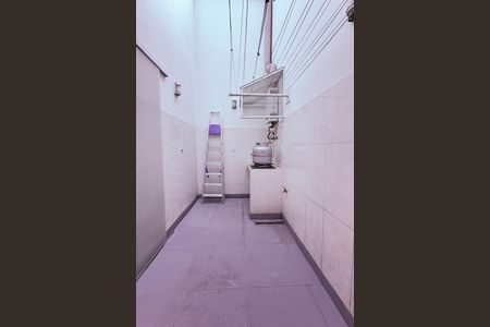 Apartamento para alugar com 120m², 2 quartos e 1 vagaÁrea de Serviço