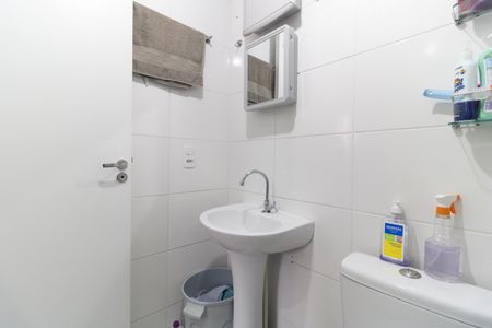 Apartamento para alugar com 41m², 2 quartos e sem vaga Apartamento para alugar com 41m², 2 quartos e sem vagaBanheiro