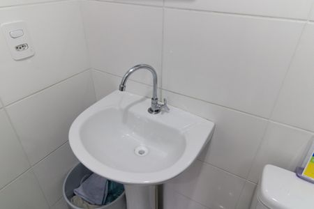 Apartamento para alugar com 41m², 2 quartos e sem vaga Apartamento para alugar com 41m², 2 quartos e sem vagaBanheiro