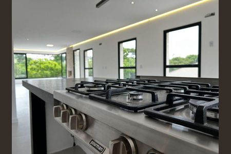Cozinha de casa de condomínio à venda com 4 quartos, 310m² em Quintas do Ingaí, Barueri