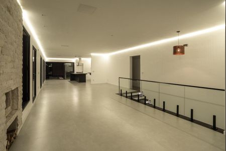 Sala de casa de condomínio à venda com 4 quartos, 310m² em Quintas do Ingaí, Barueri