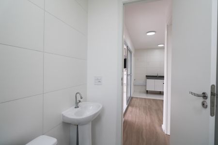 Apartamento para alugar com 43m², 2 quartos e 1 vaga Apartamento para alugar com 43m², 2 quartos e 1 vagaBanheiro