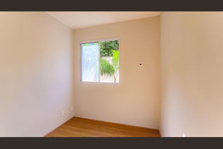 Quarto  de apartamento à venda com 2 quartos, 40m² em Bonsucesso, Rio de Janeiro