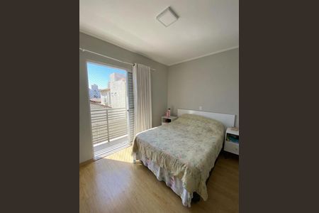 Casa de condomínio à venda com 76m², 2 quartos e 2 vagasQuarto 