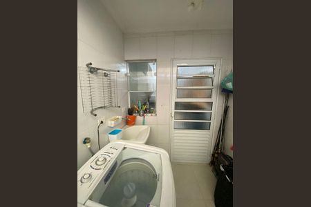 Casa de condomínio à venda com 76m², 2 quartos e 2 vagasÁrea de Serviço