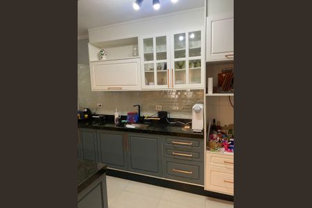 Casa de condomínio à venda com 76m², 2 quartos e 2 vagasCozinha