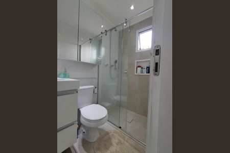 Apartamento à venda com 113m², 3 quartos e 2 vagas Apartamento à venda com 113m², 3 quartos e 2 vagasBanheiro social