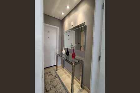 Apartamento à venda com 113m², 3 quartos e 2 vagas Apartamento à venda com 113m², 3 quartos e 2 vagasHall de entrada