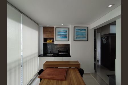 Apartamento à venda com 113m², 3 quartos e 2 vagas Apartamento à venda com 113m², 3 quartos e 2 vagasVaranda da Sala