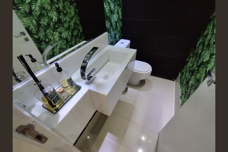 Apartamento à venda com 113m², 3 quartos e 2 vagas Apartamento à venda com 113m², 3 quartos e 2 vagasLavabo