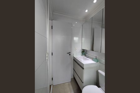 Apartamento à venda com 113m², 3 quartos e 2 vagas Apartamento à venda com 113m², 3 quartos e 2 vagasBanheiro social