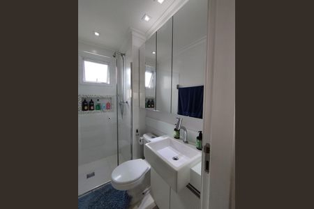 Apartamento à venda com 113m², 3 quartos e 2 vagas Apartamento à venda com 113m², 3 quartos e 2 vagasBanheiro social