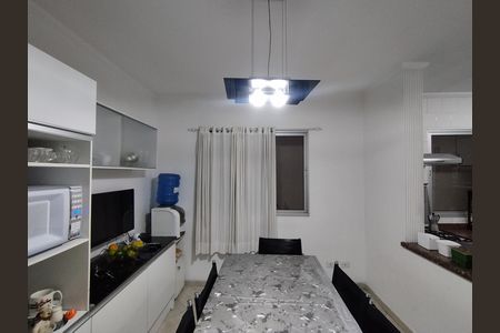 Apartamento à venda com 113m², 3 quartos e 2 vagas Apartamento à venda com 113m², 3 quartos e 2 vagasSala de Jantar