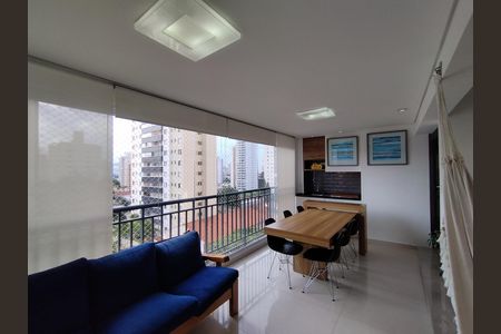 Apartamento à venda com 113m², 3 quartos e 2 vagas Apartamento à venda com 113m², 3 quartos e 2 vagasSala