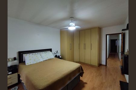 Apartamento à venda com 113m², 3 quartos e 2 vagas Apartamento à venda com 113m², 3 quartos e 2 vagasSuíte 2