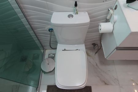 Apartamento à venda com 146m², 3 quartos e 4 vagasBanheiro Social