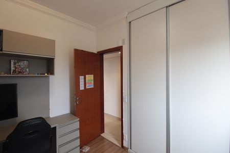 Apartamento à venda com 146m², 3 quartos e 4 vagasQuarto 1