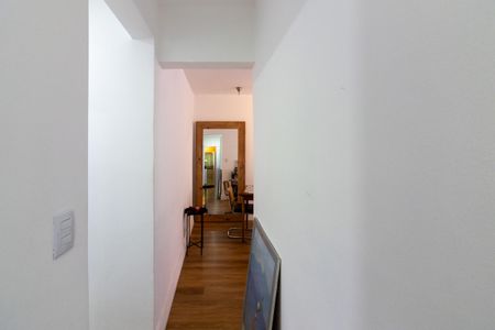 Apartamento para alugar com 50m², 2 quartos e sem vaga Apartamento para alugar com 50m², 2 quartos e sem vagaCorredor