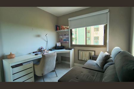 Apartamento à venda com 160m², 4 quartos e 2 vagasSuíte 2
