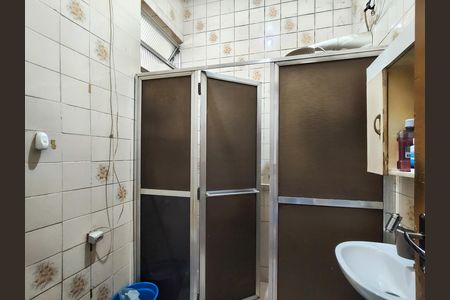 Apartamento à venda com 40m², 2 quartos e sem vaga Apartamento à venda com 40m², 2 quartos e sem vagaBanheiro Corredor