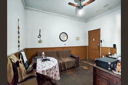 Apartamento à venda com 40m², 2 quartos e sem vaga Apartamento à venda com 40m², 2 quartos e sem vagaSala