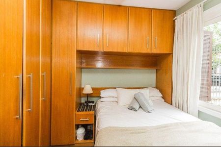 Quarto de apartamento à venda com 1 quarto, 40m² em São João, Porto Alegre