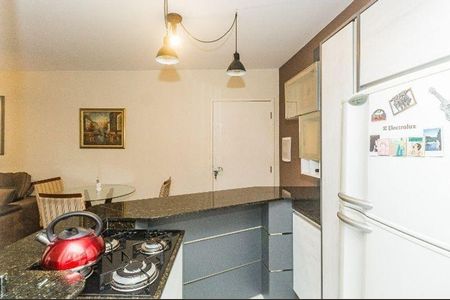 Sala/cozinha de apartamento à venda com 1 quarto, 40m² em São João, Porto Alegre
