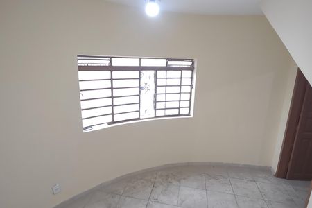 Sala de casa para alugar com 2 quartos, 90m² em Osvaldo Cruz, São Caetano do Sul