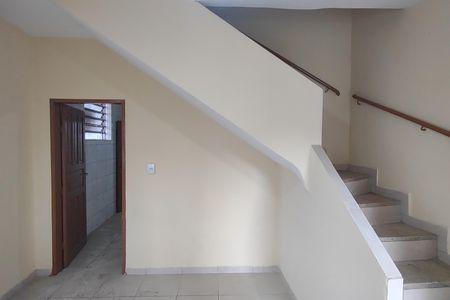 Sala de casa para alugar com 2 quartos, 90m² em Osvaldo Cruz, São Caetano do Sul