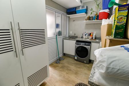 Apartamento para alugar com 240m², 3 quartos e 4 vagas Apartamento para alugar com 240m², 3 quartos e 4 vagasÁrea de Serviço