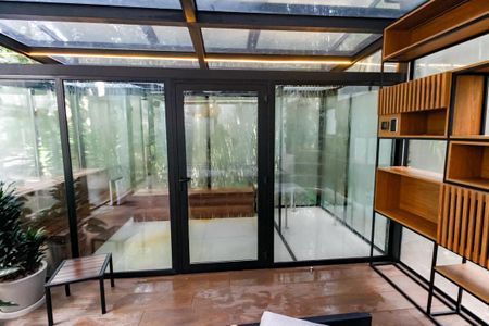 Apartamento para alugar com 240m², 3 quartos e 4 vagas Apartamento para alugar com 240m², 3 quartos e 4 vagasSPA - Saúna