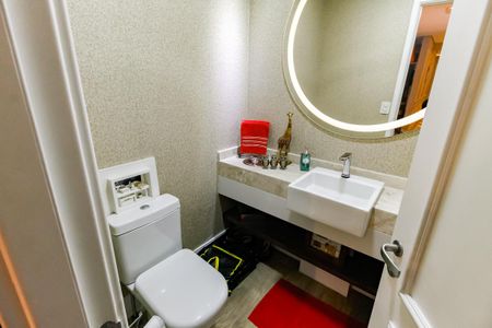 Apartamento para alugar com 240m², 3 quartos e 4 vagas Apartamento para alugar com 240m², 3 quartos e 4 vagasLavabo