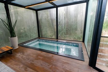 Apartamento para alugar com 240m², 3 quartos e 4 vagas Apartamento para alugar com 240m², 3 quartos e 4 vagasSPA - Jacuzzi