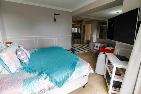 Apartamento para alugar com 240m², 3 quartos e 4 vagas Apartamento para alugar com 240m², 3 quartos e 4 vagasSuíte 2
